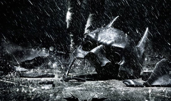 THE DARK KNIGHT RISES trailer is here!